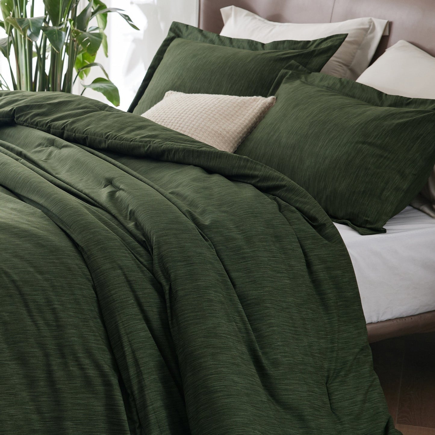 Cationic Dye Comforter Set 90gsm