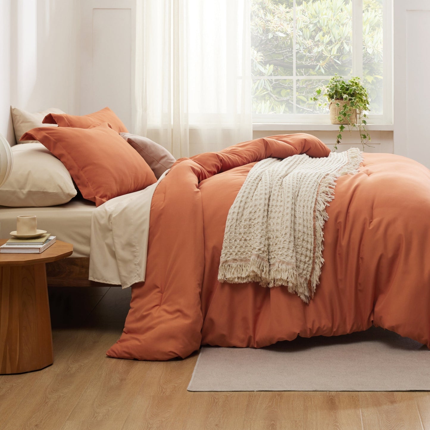 Dual-Tone Bed-in-a-Bag