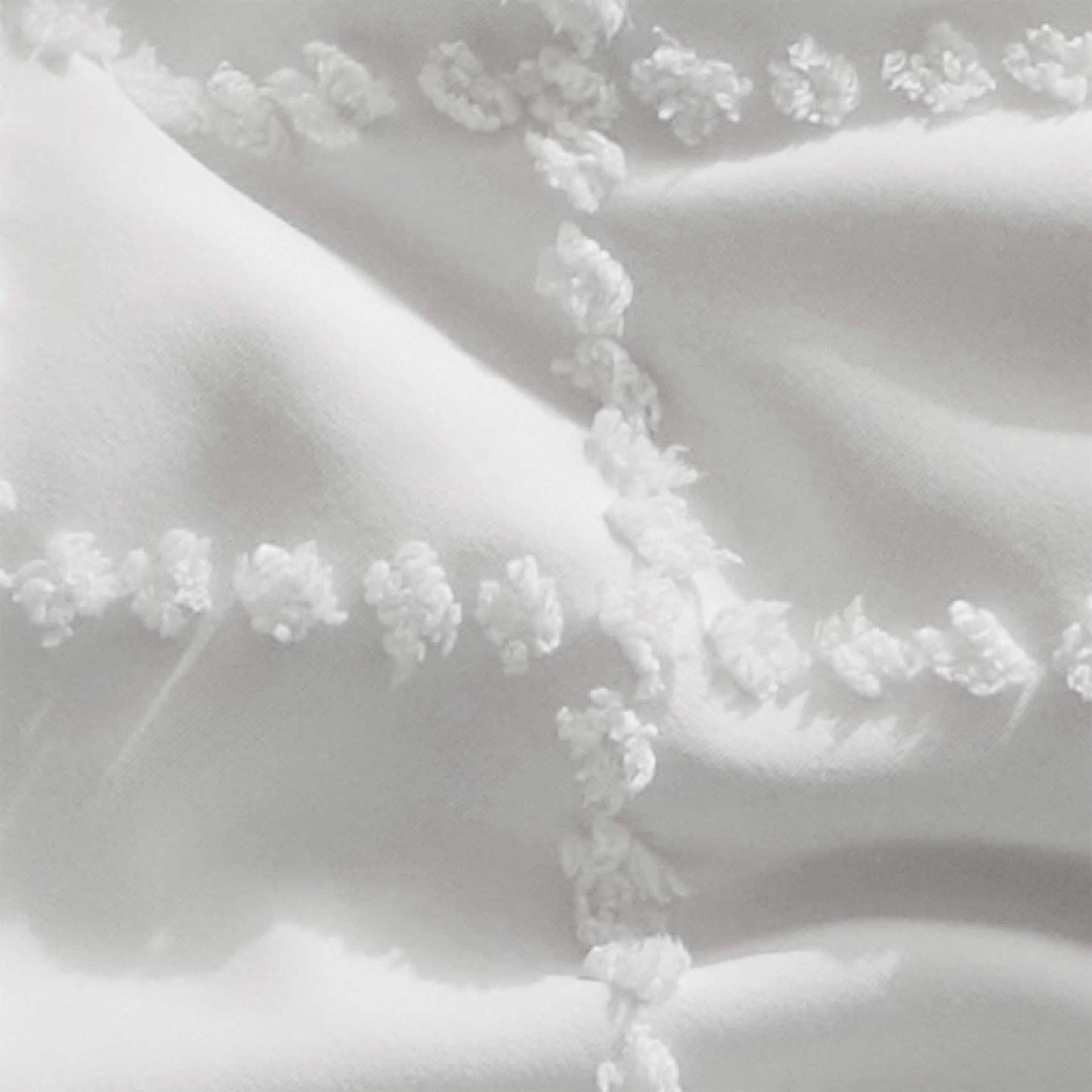 Tufted Embroidery Comforter Set
