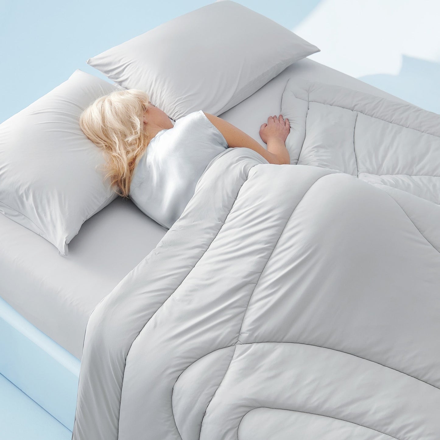 Reversible Cooling Comforter