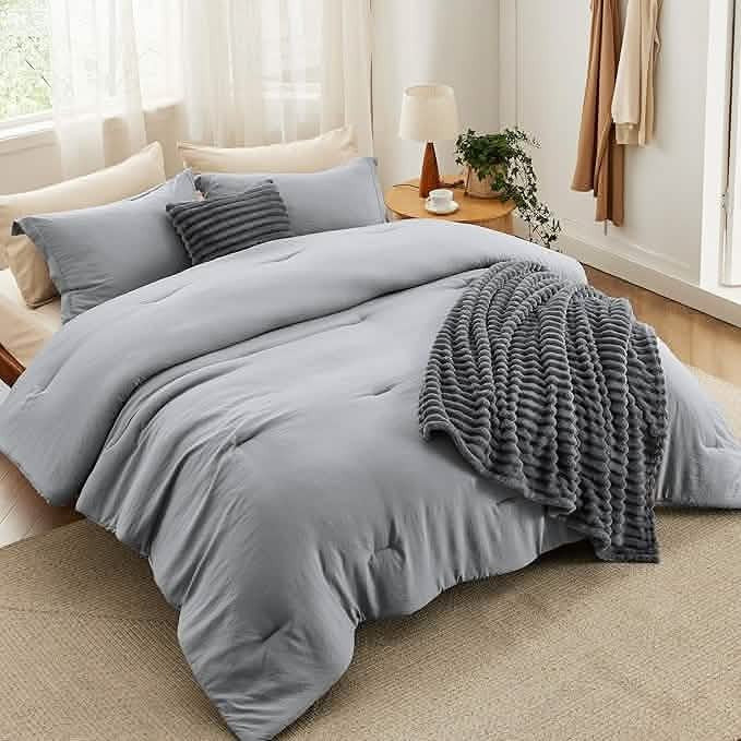Striped Comforter Set