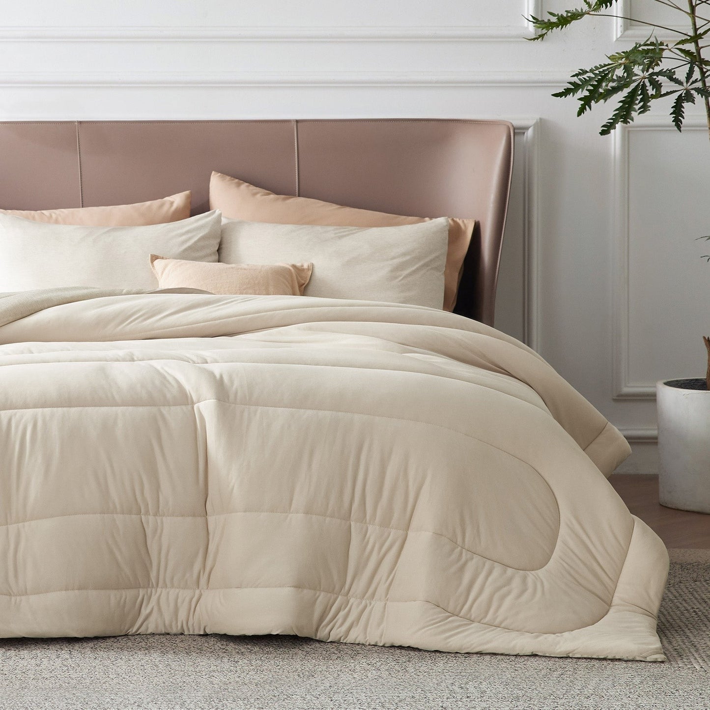 Reversible Warm and Cooling Comforter Set