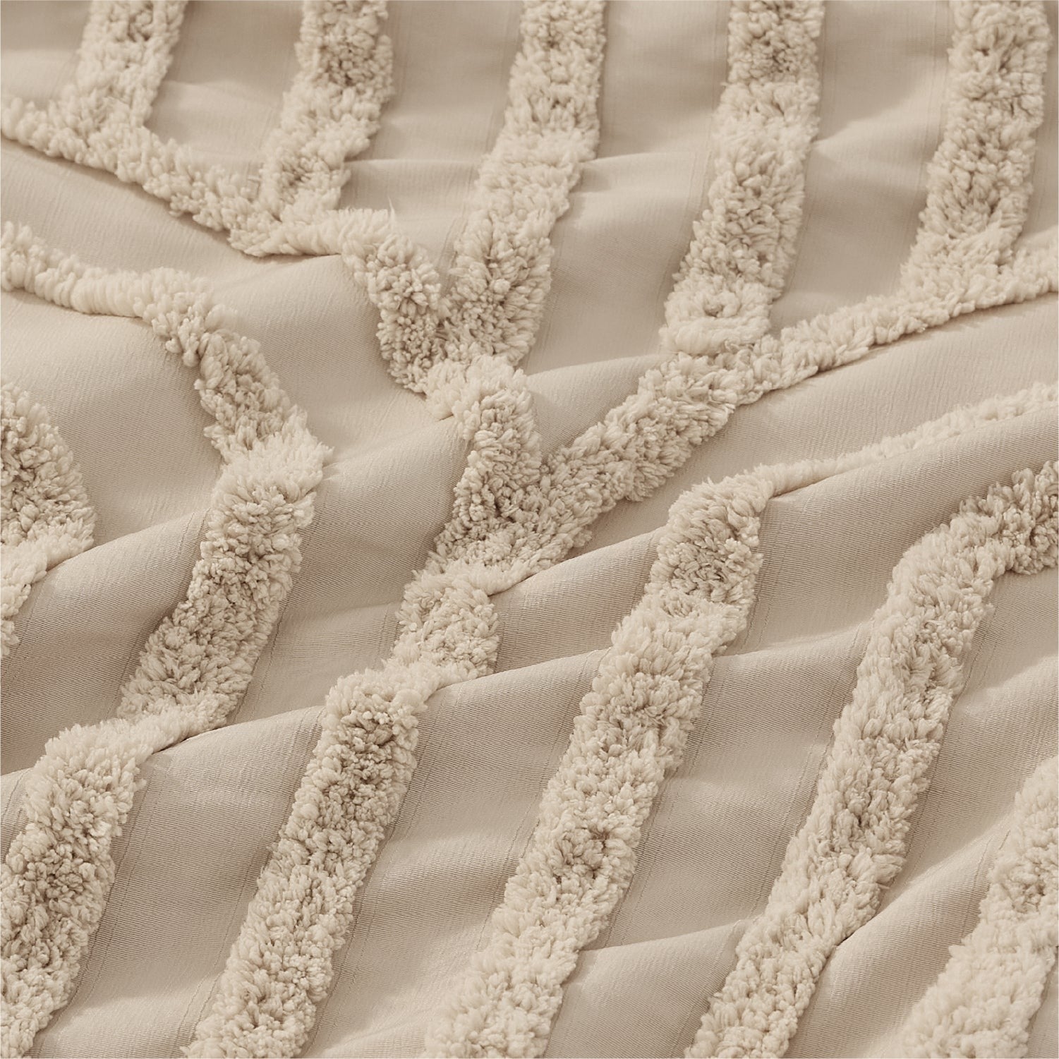 Fluffy Arch Tufted Comforter Set