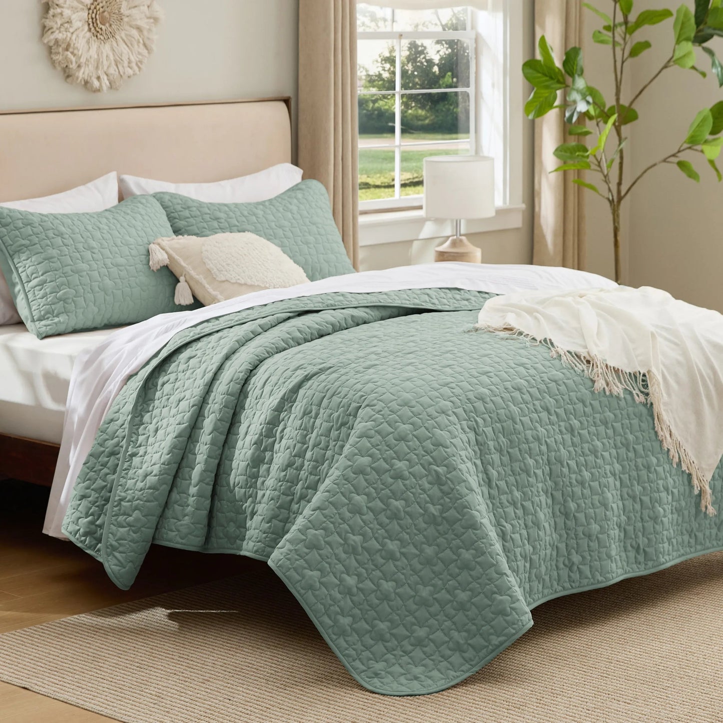 Lucky Star Quilt Set