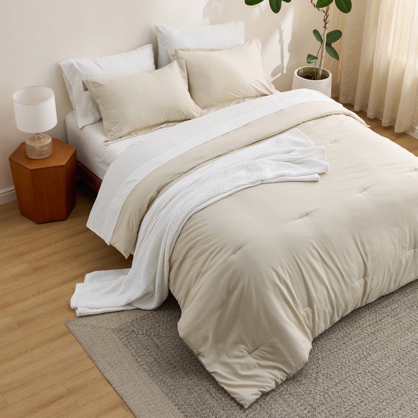 Dual-Tone Bed-in-a-Bag