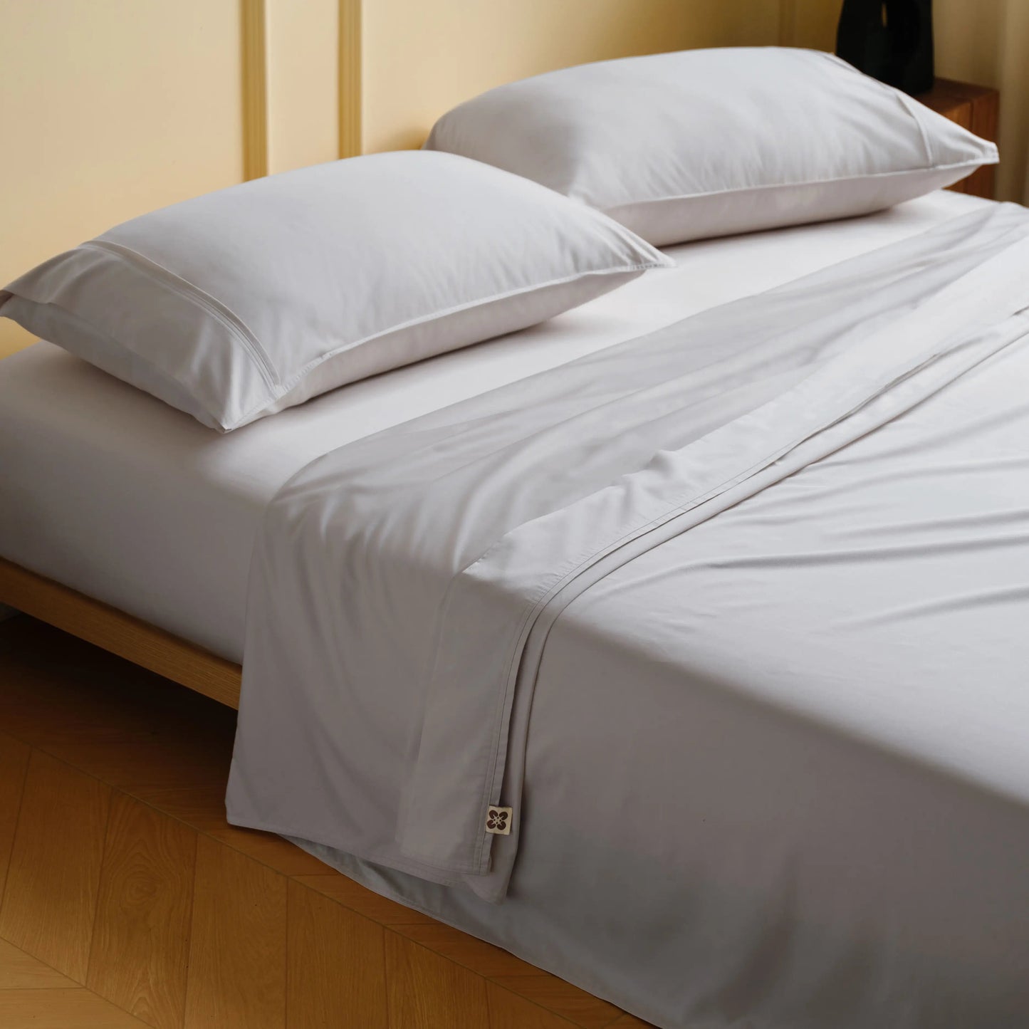 PureWovenTM Serene Blend Sheet Set