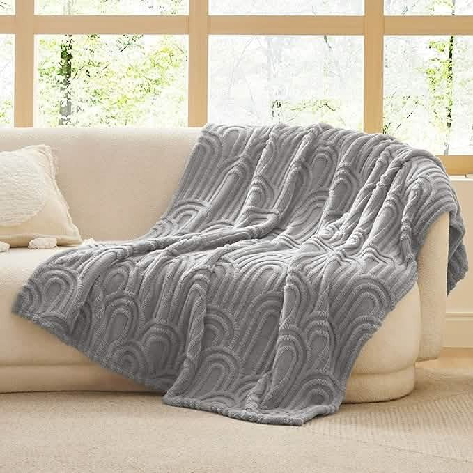 Arch Shaggy Sherpa Fleece Blanket