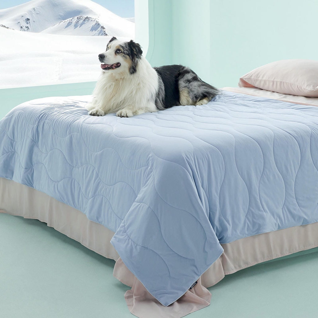 Textured Pet Cooling Blanket