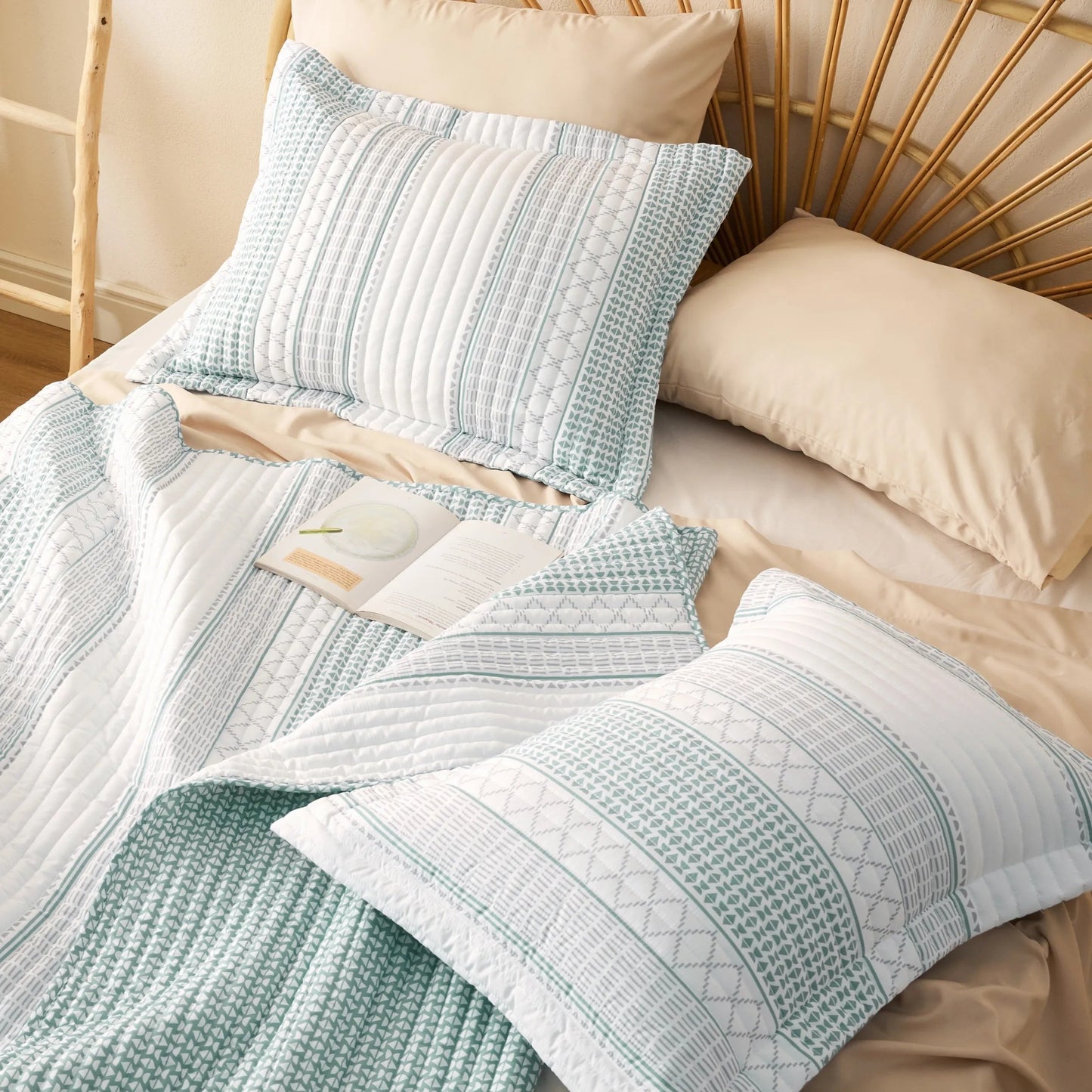 Botanical Quilt Set