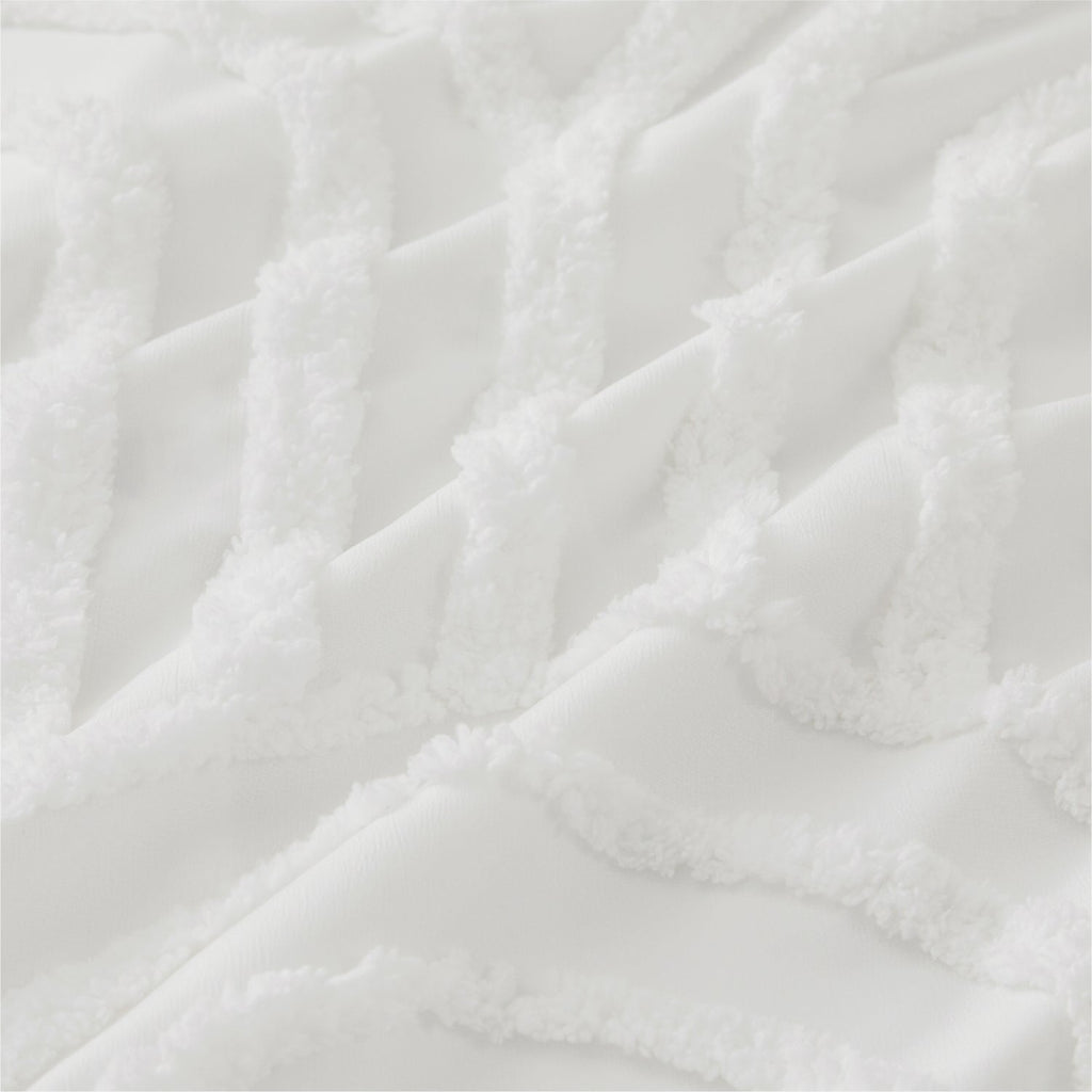 Fluffy Arch Tufted Comforter Set