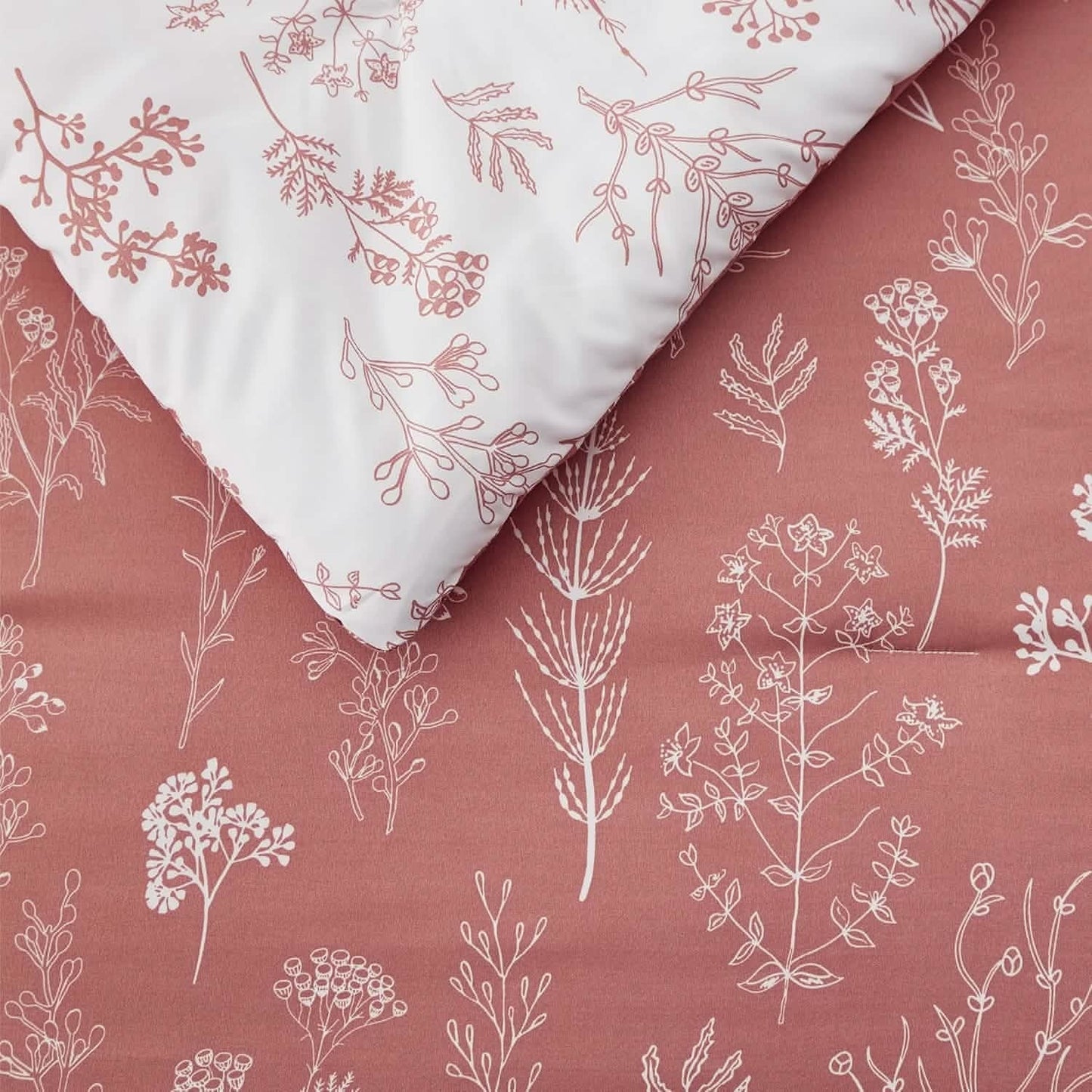 Reversible Floral Print Comforter Set