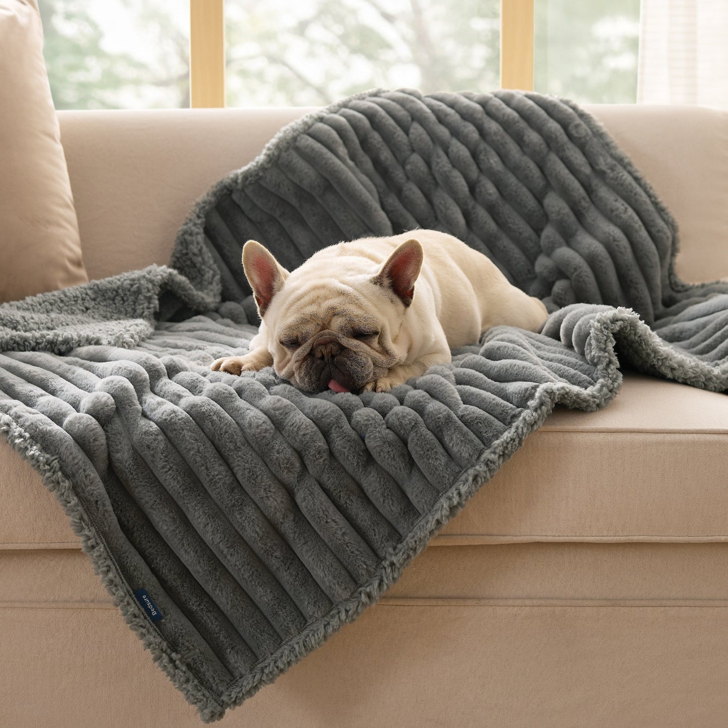 ComfyFleeceTM Waterproof Pet Blanket
