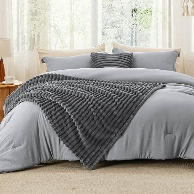 Striped Comforter Set