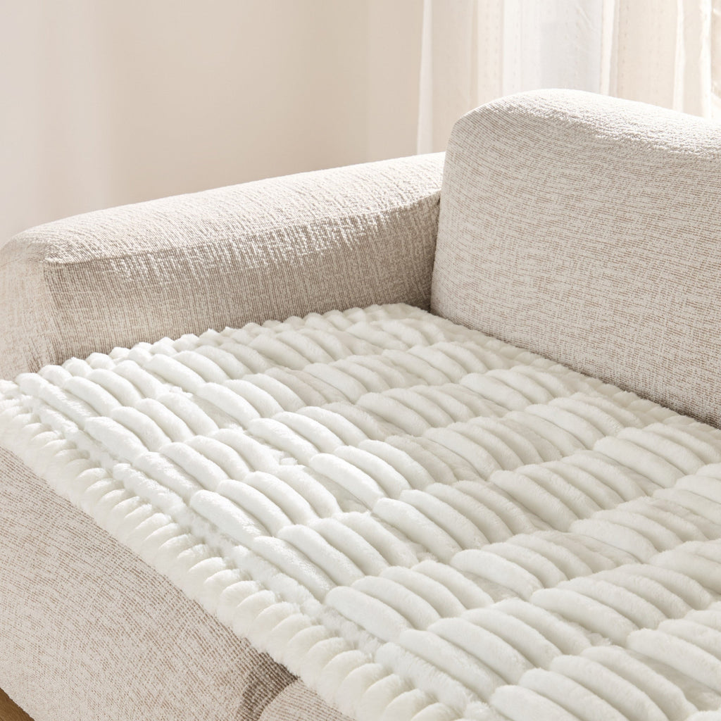 ComfyFleeceTM Pet Sofa Cover