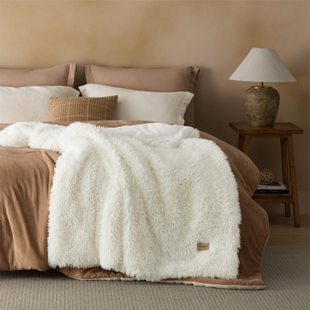 Luxe Faux Fur Blanket