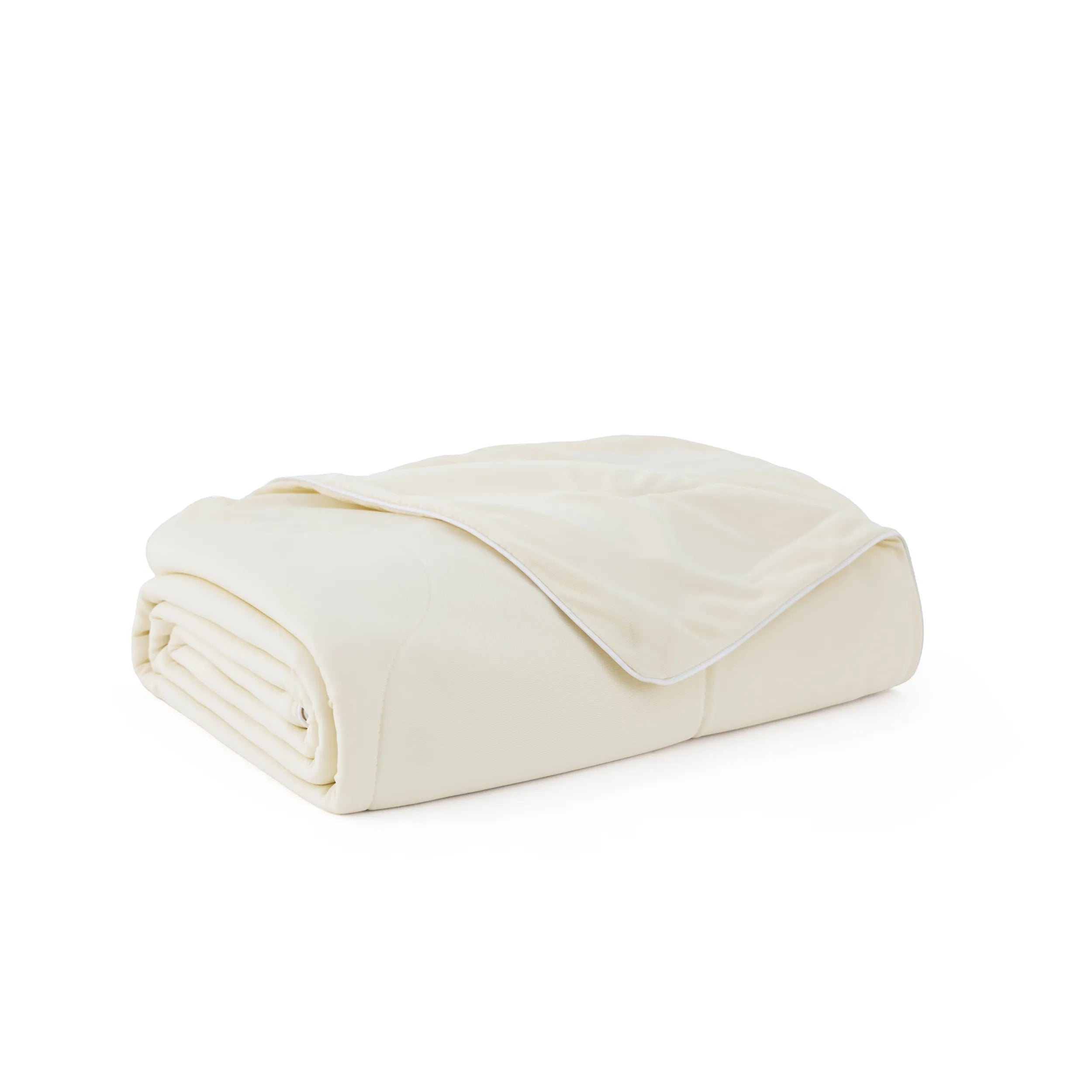 Cooling & Breathable Lightweight Pet Blanket
