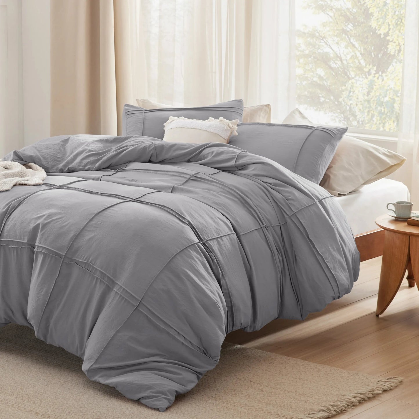 Striped Tufted Embroidery Duvet Cover Set