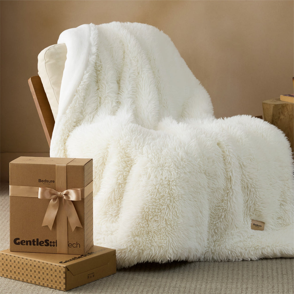Luxe Faux Fur Blanket