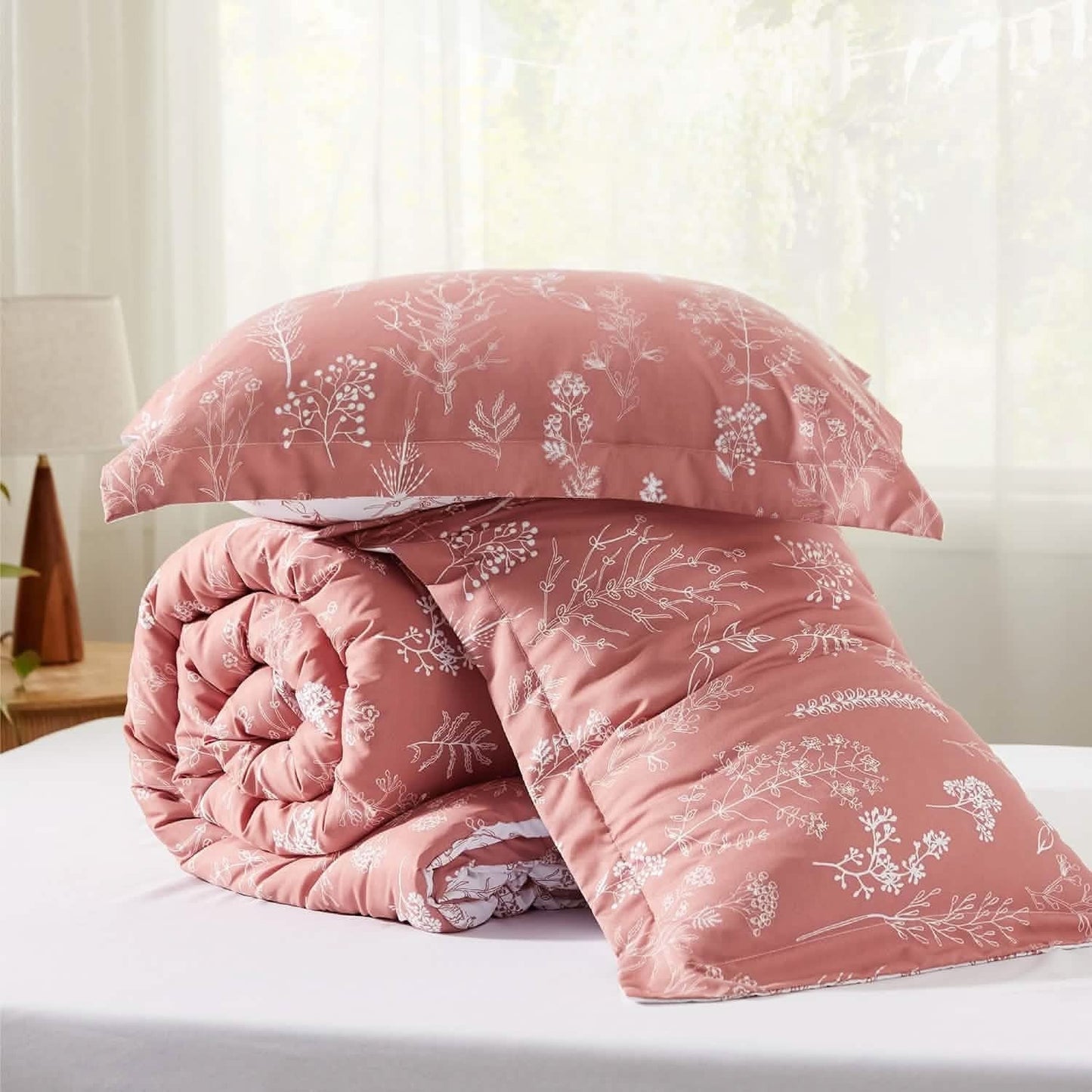 Reversible Floral Print Comforter Set
