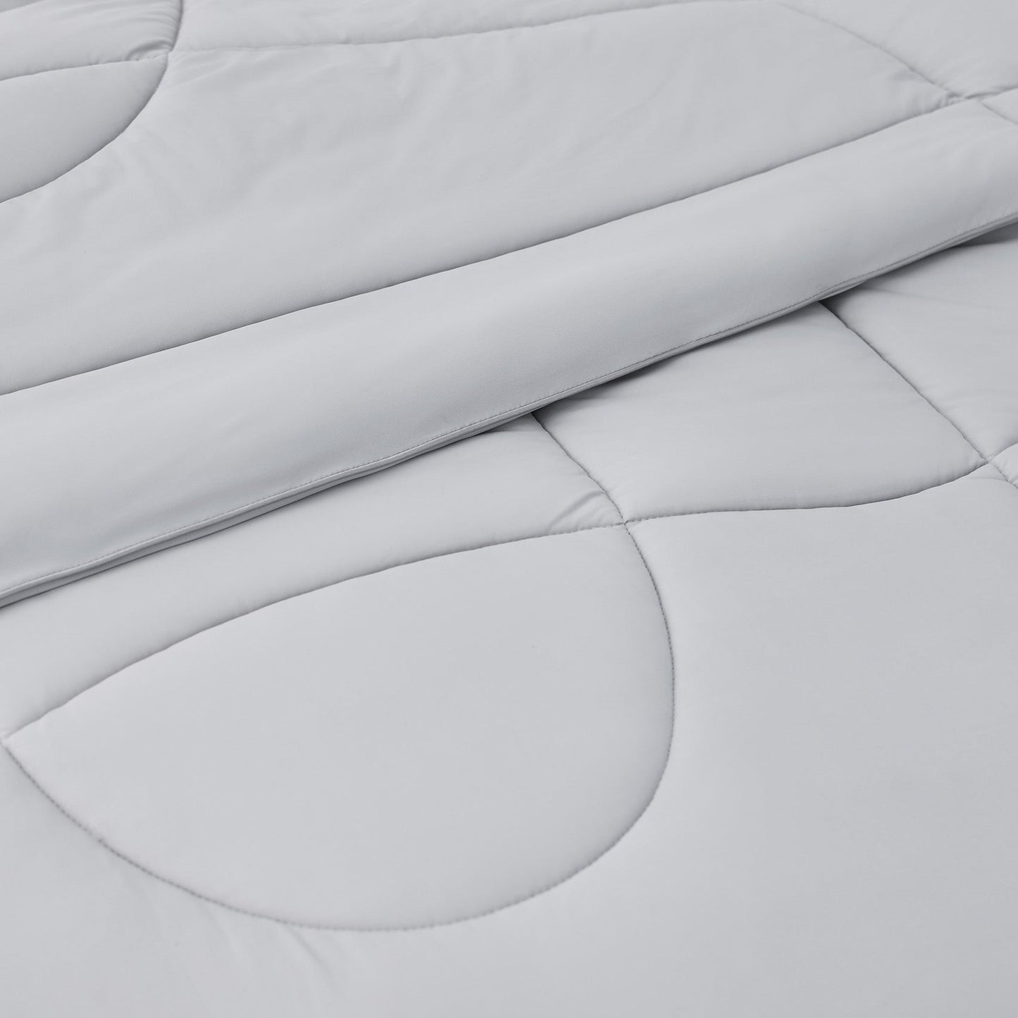 Reversible Cooling Comforter