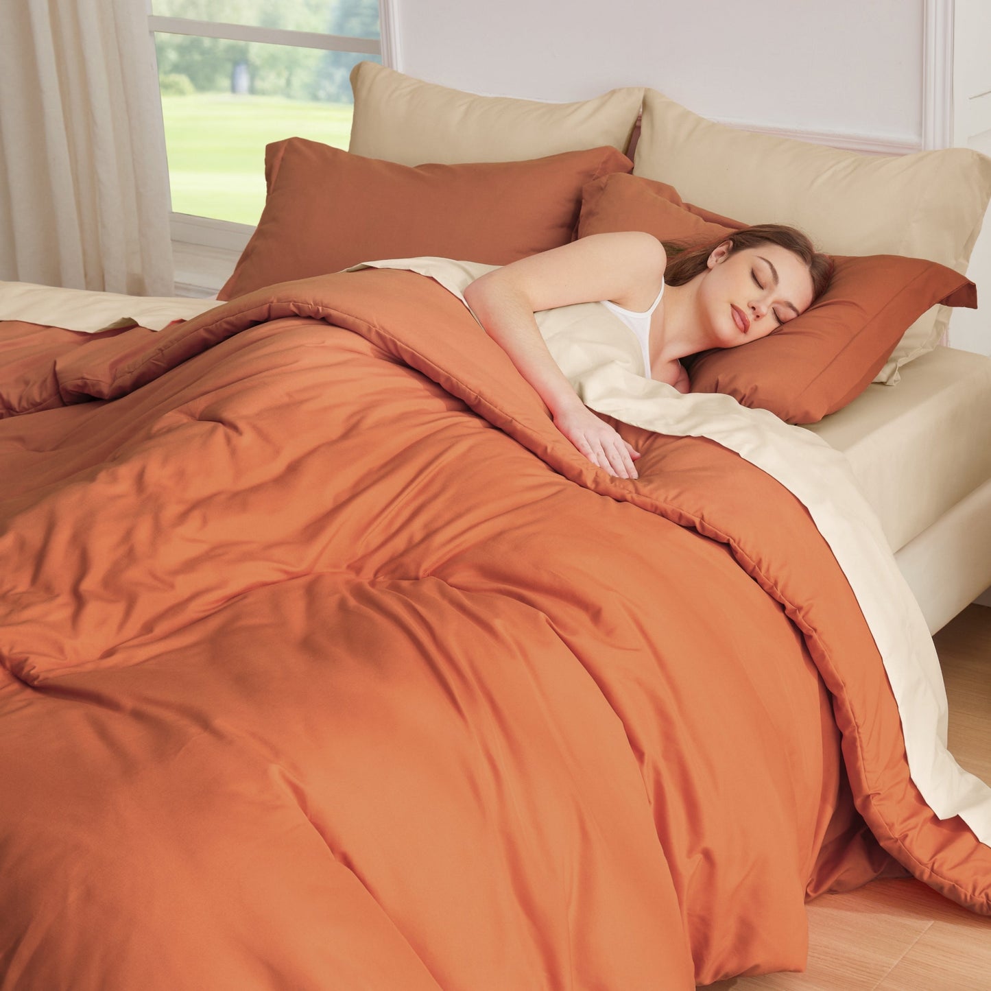 Dual-Tone Bed-in-a-Bag