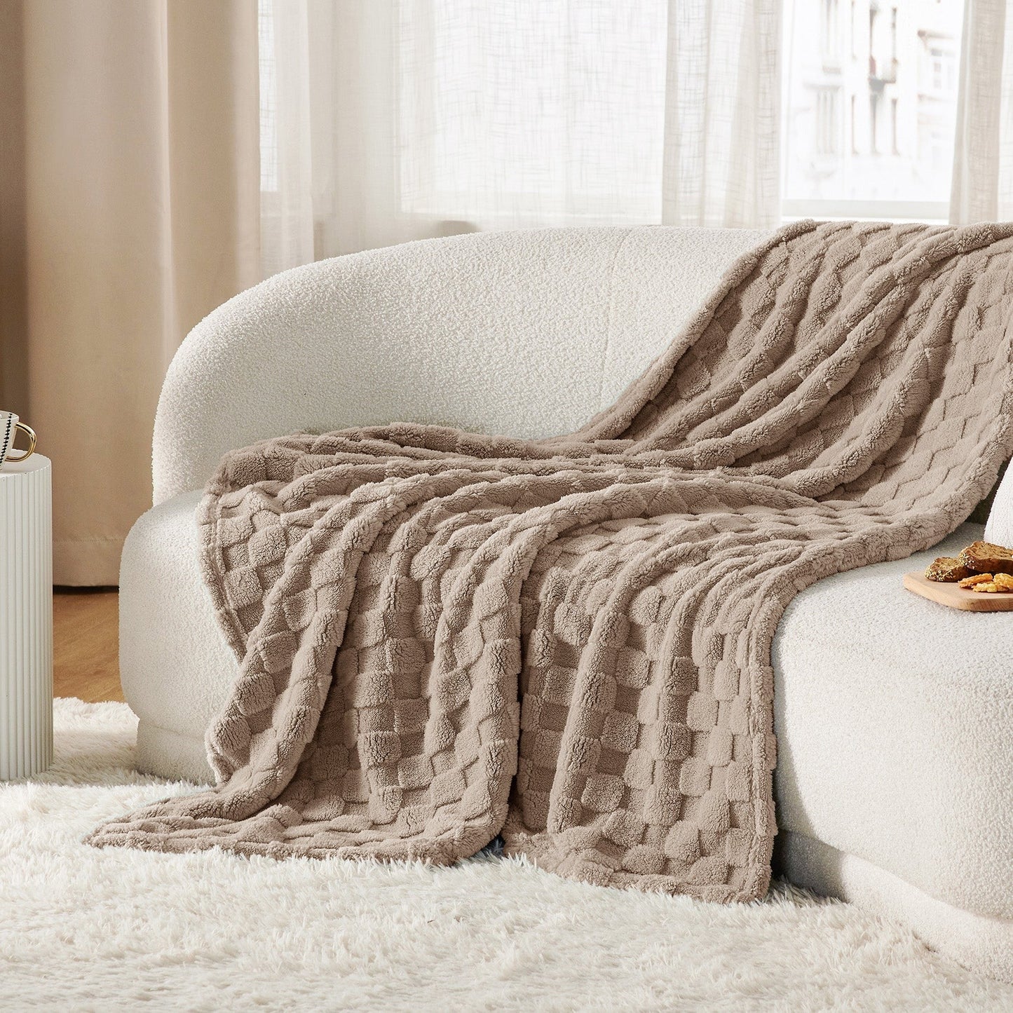 Jacquard Shaggy Sherpa Blanket