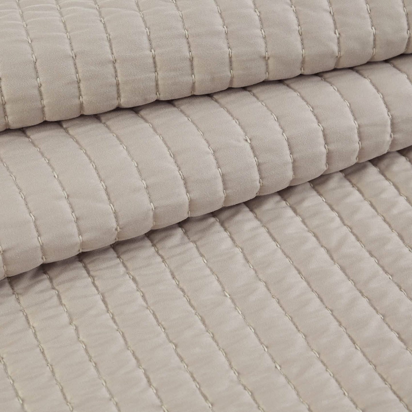 Corduroy Pattern Quilt Set