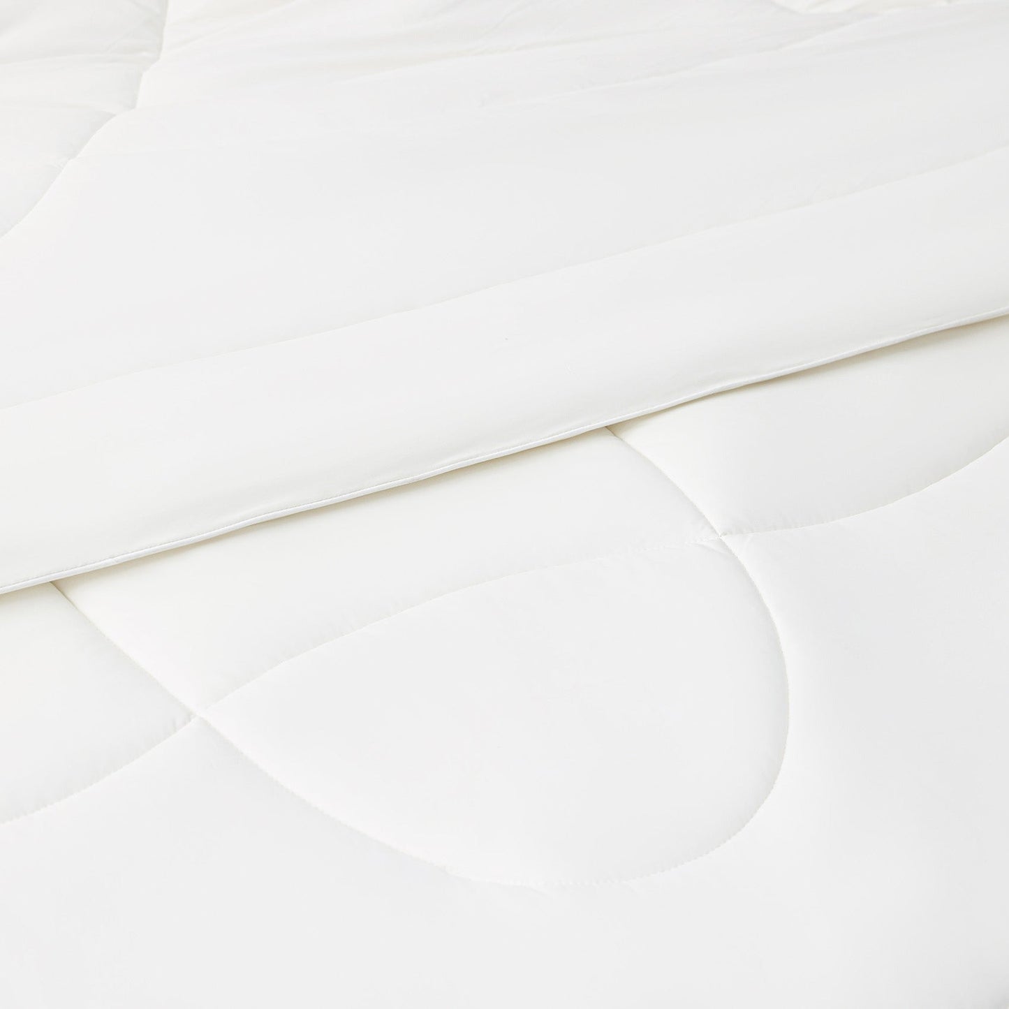 Reversible Cooling Comforter