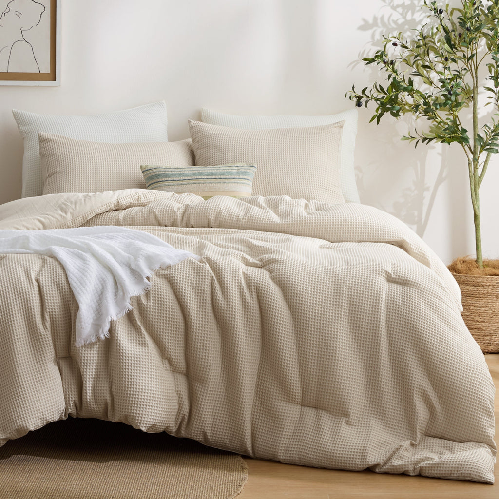Classic Waffle Comforter Set
