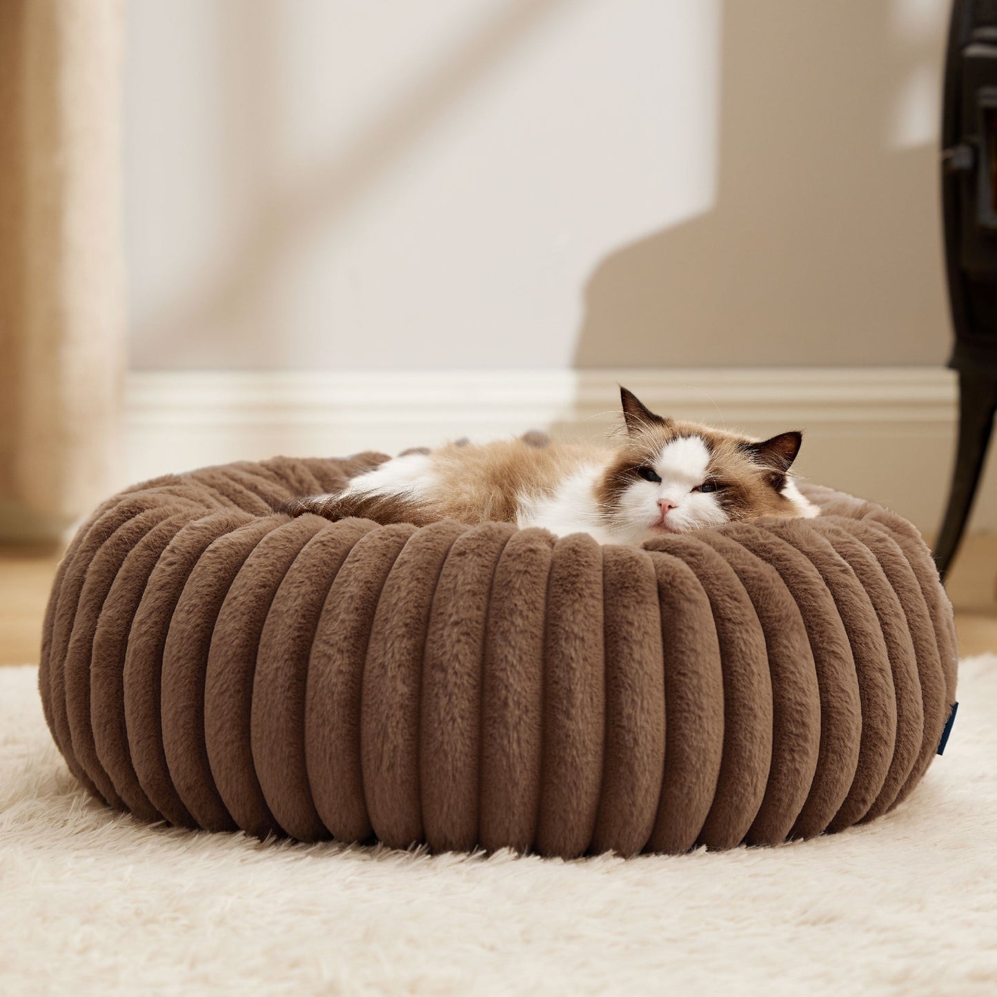ComfyFleeceTM Donut Dog Bed