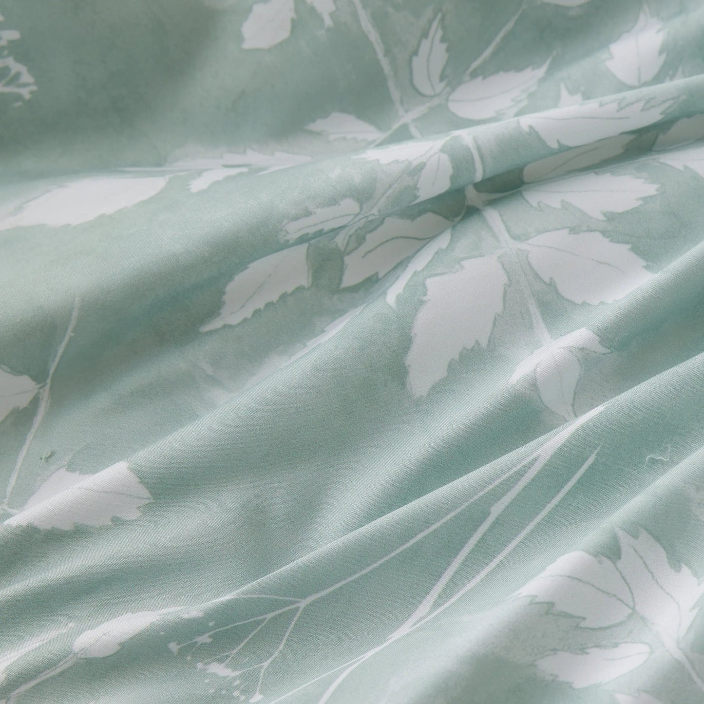 Elegant Floral Comforter Sets