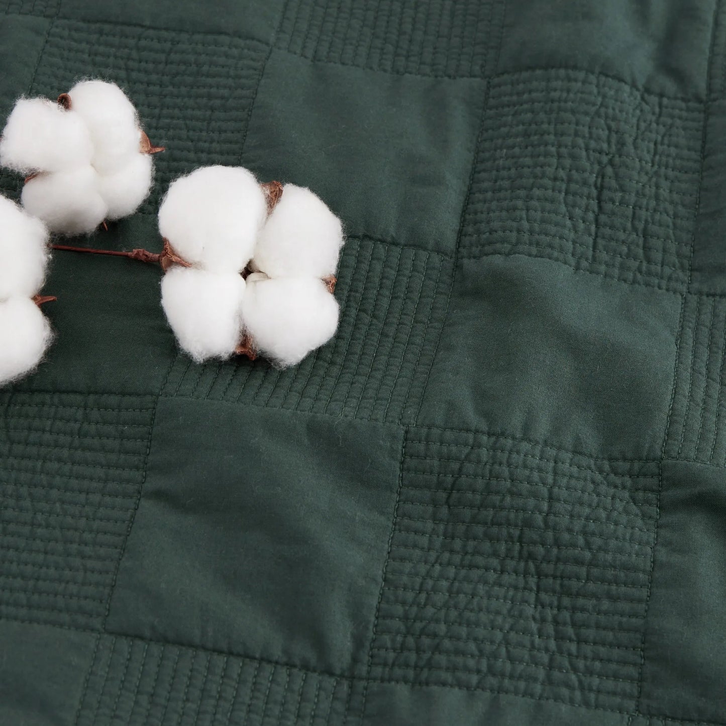 Cotton Checkered Quilted Set