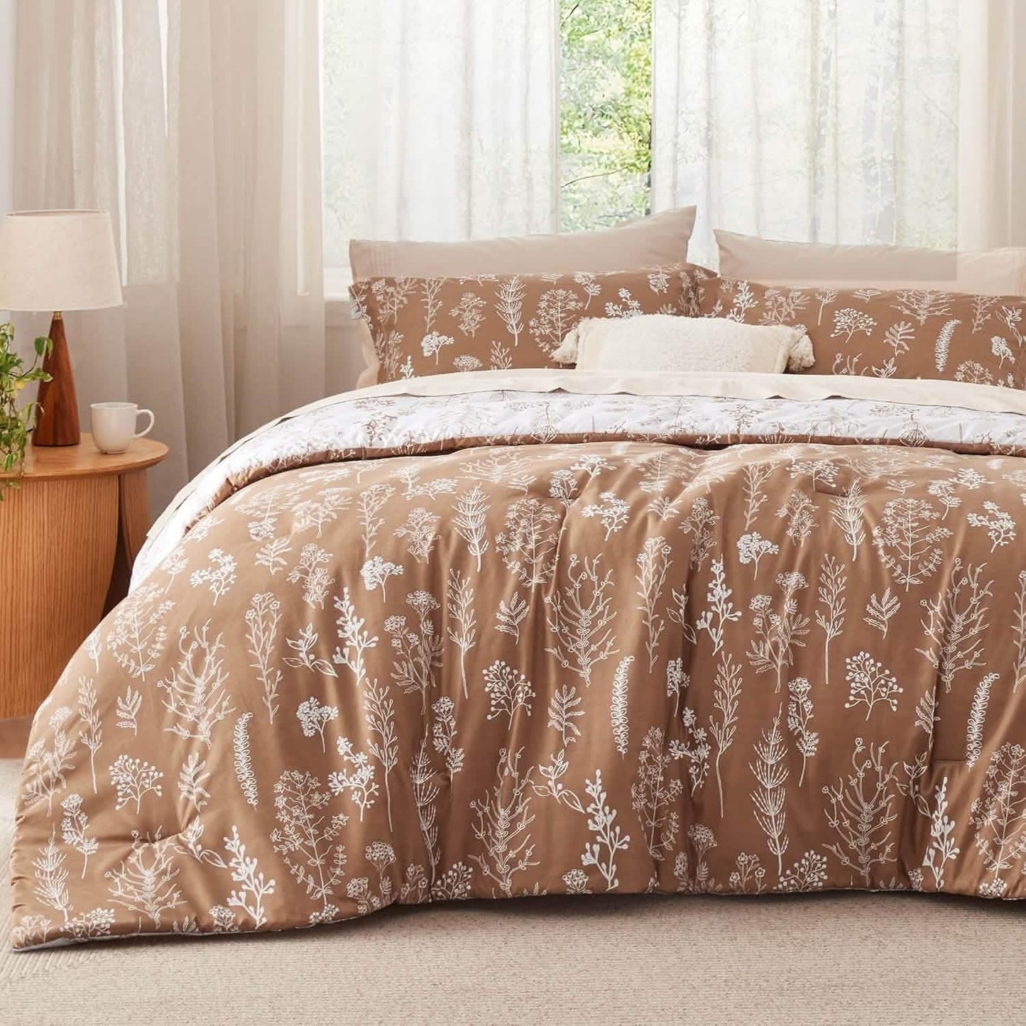 Reversible Floral Print Comforter Set