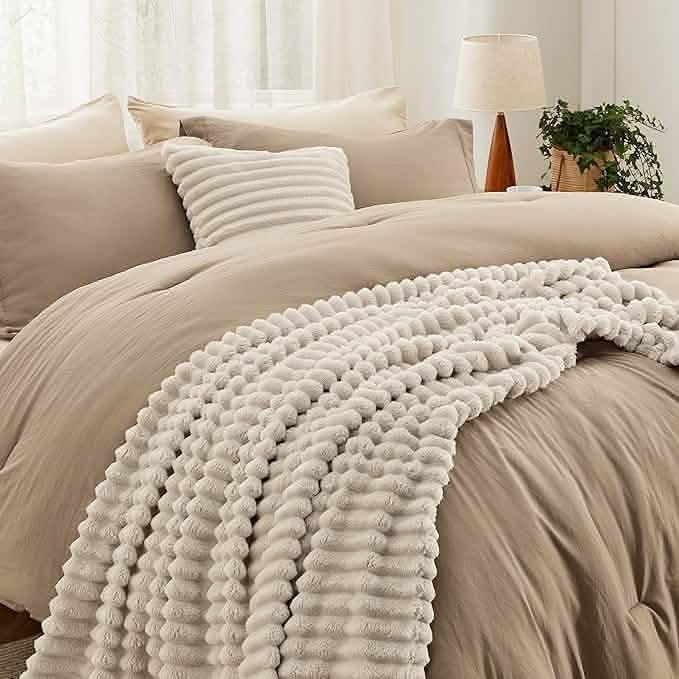 Striped Comforter Set