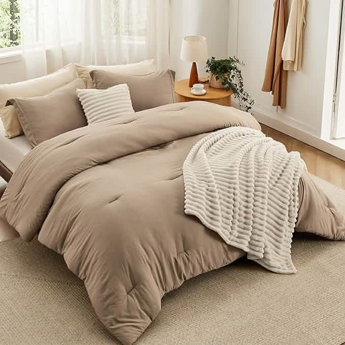 Striped Comforter Set